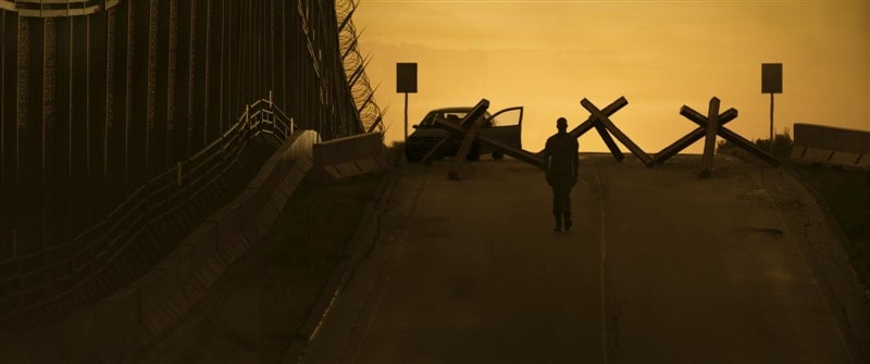 Outside the Wire İndir